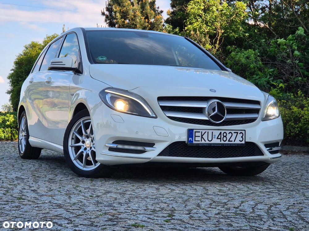 Mercedes-Benz Klasa B 180 CDI (BlueEFFICIENCY) - 1