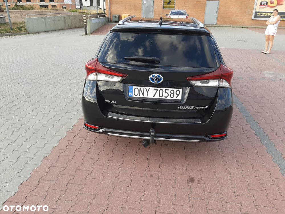Toyota Auris Hybrid 135 Premium - 3