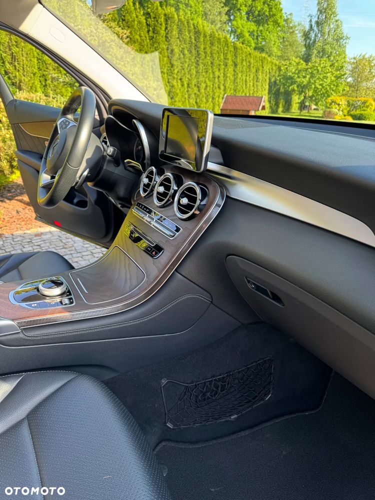 Mercedes-Benz GLC 220 d 4-Matic - 19