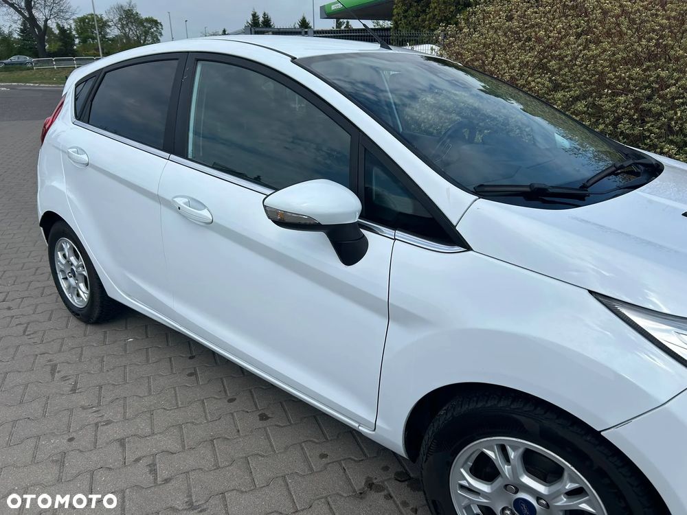 Ford Fiesta 1.5 TDCi Titanium - 4