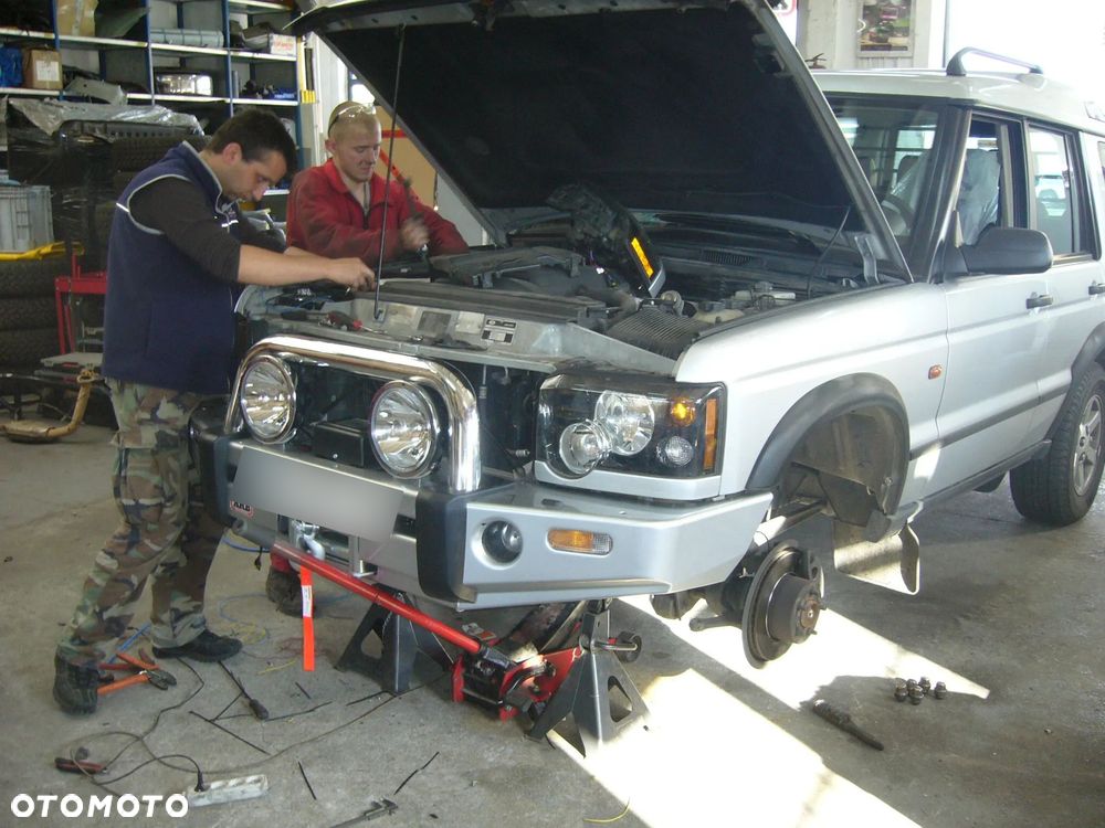 Land Rover Discovery - 35