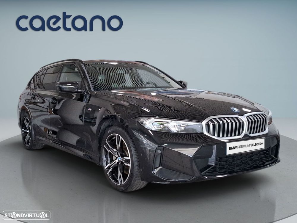 BMW 330 e Pack Desportivo M Auto — fotografia 8