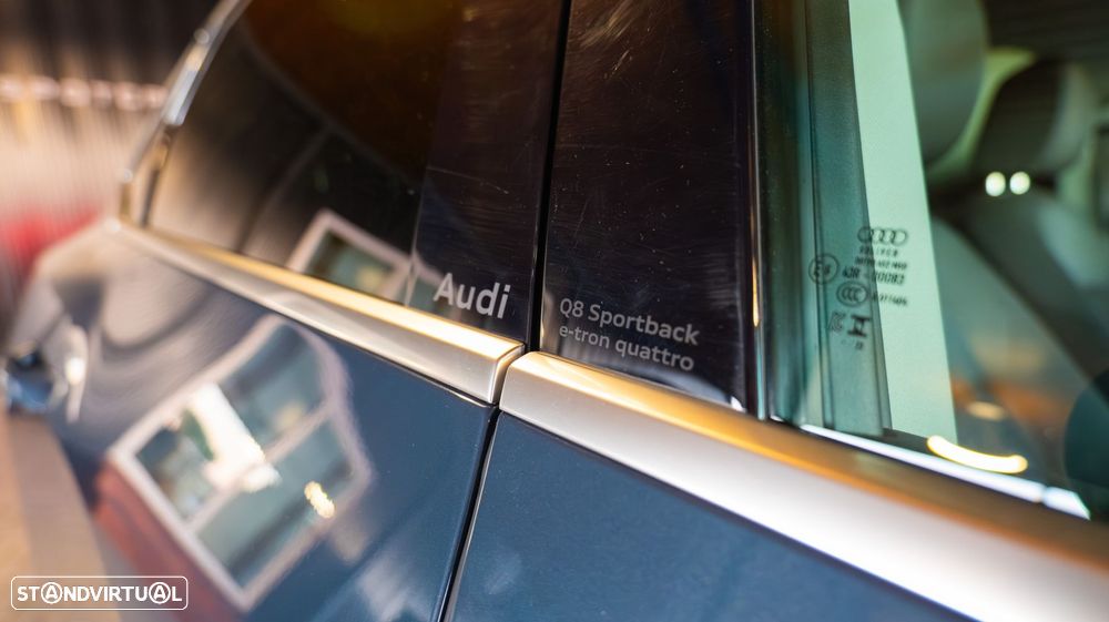 Audi Q8 e-Tron Sportback 55 quattro Advanced - 28