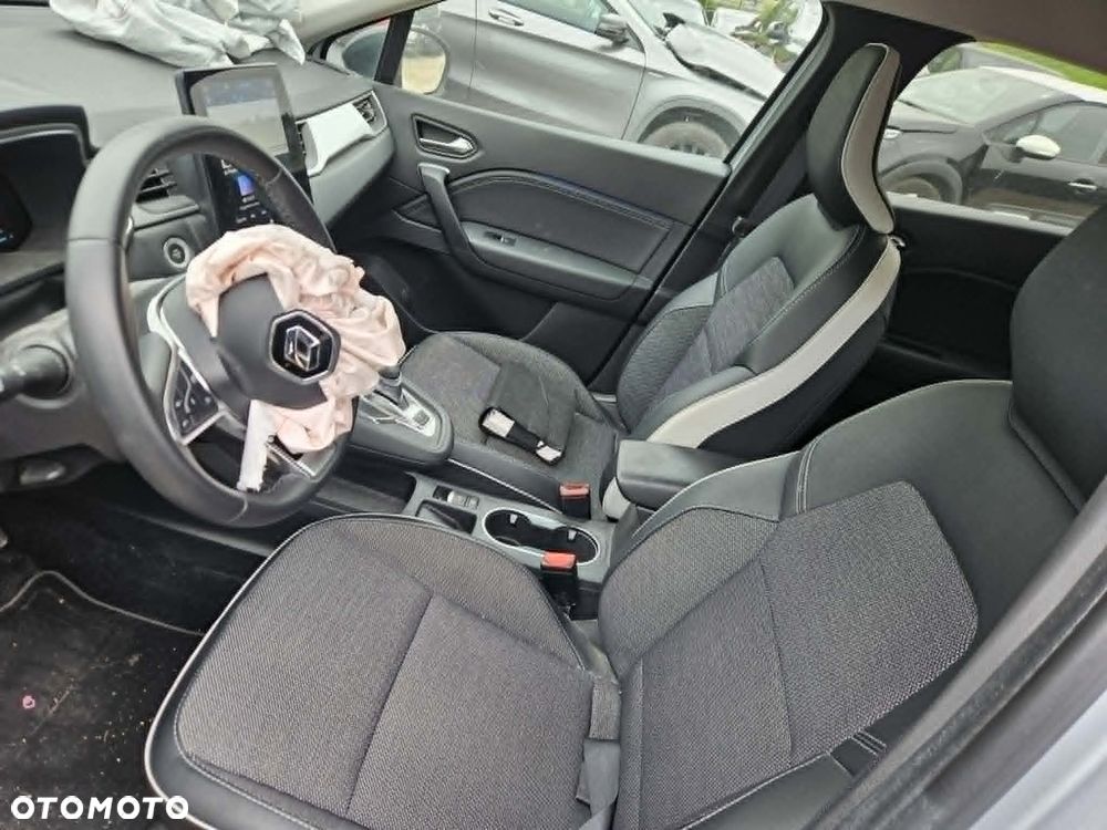 Renault Captur E-TECH Full 145 TECHNO FAST TRACK - 5