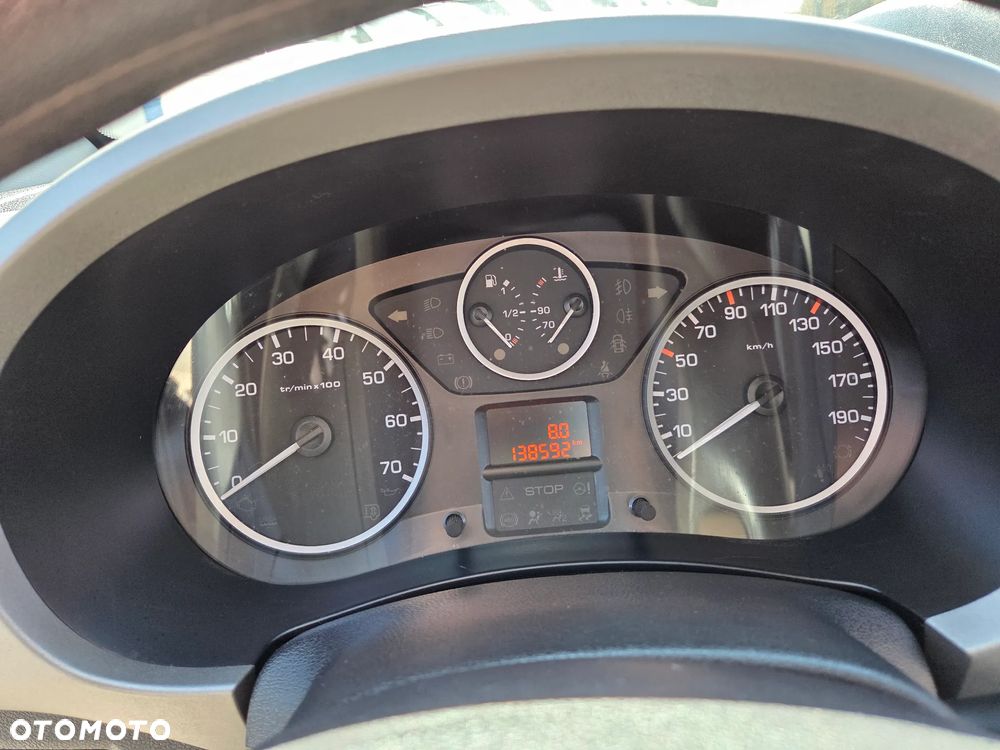 Peugeot Partner 1.6 BlueHDi Outdoor S&S 7os - 16