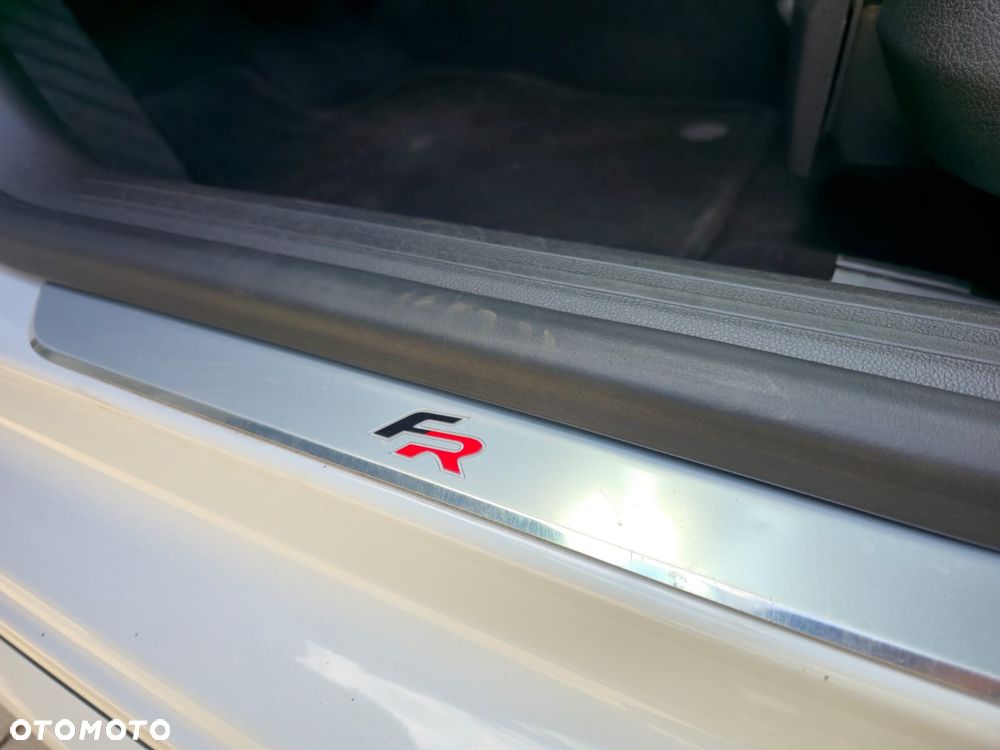 Seat Leon 2.0 TDI FR S&S DSG - 10