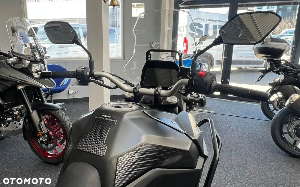 Suzuki V-STROM - 14