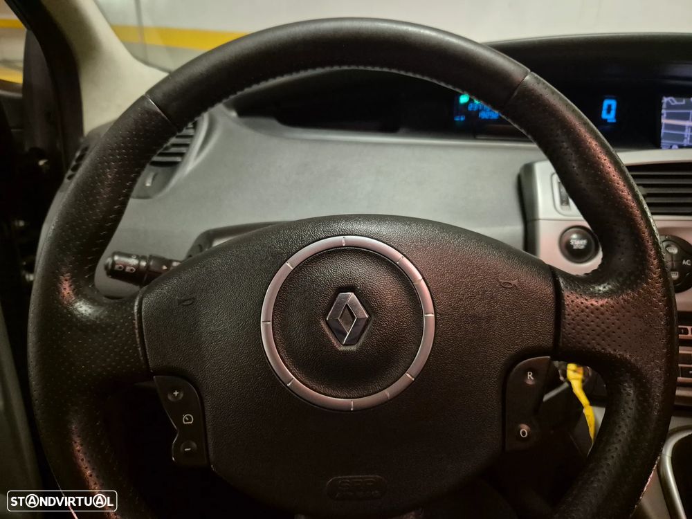 Renault Grand Scénic 1.5 dCi Dynamique - 16