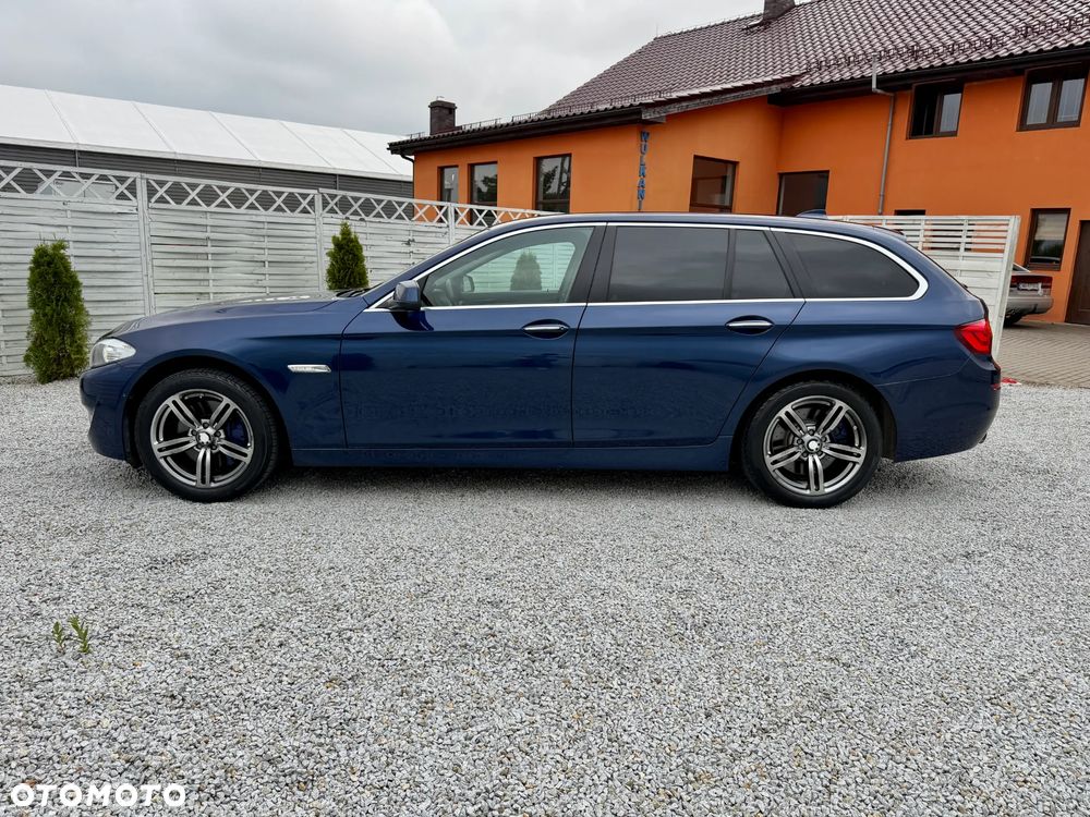 BMW Seria 5 535d xDrive Sport-Aut Modern Line - 24
