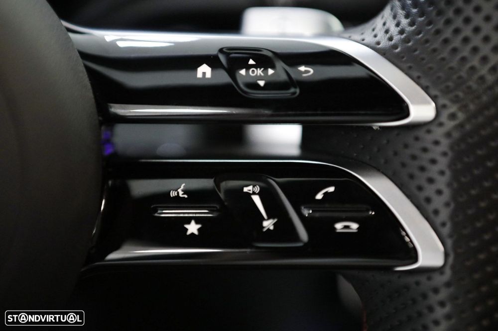 Mercedes-Benz GLA 250 e AMG Line - 27