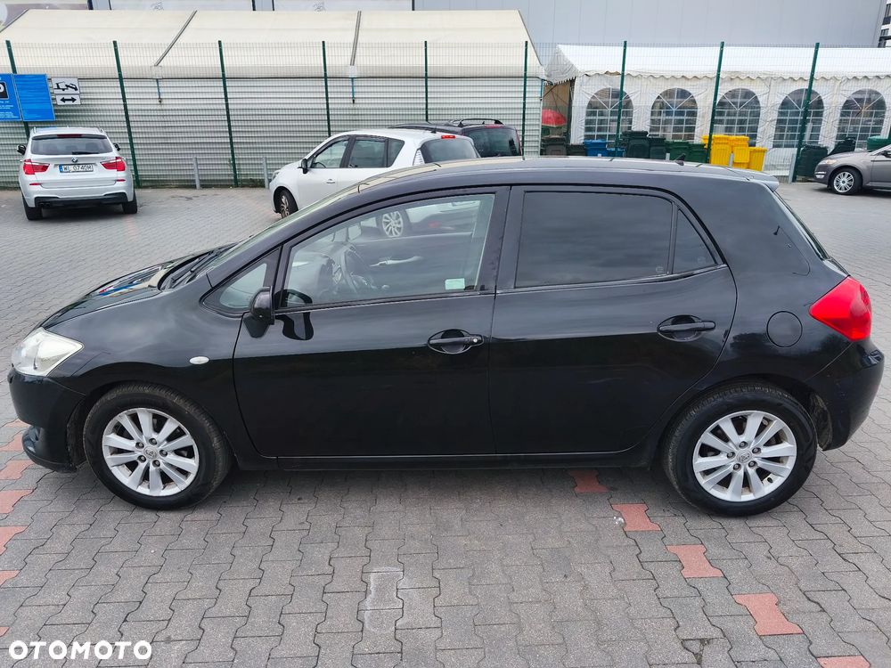 Toyota Auris 1.6 VVT-i Premium Start - 3