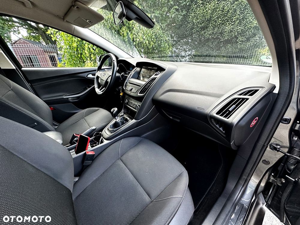 Ford Focus 1.0 EcoBoost Edition Start - 25