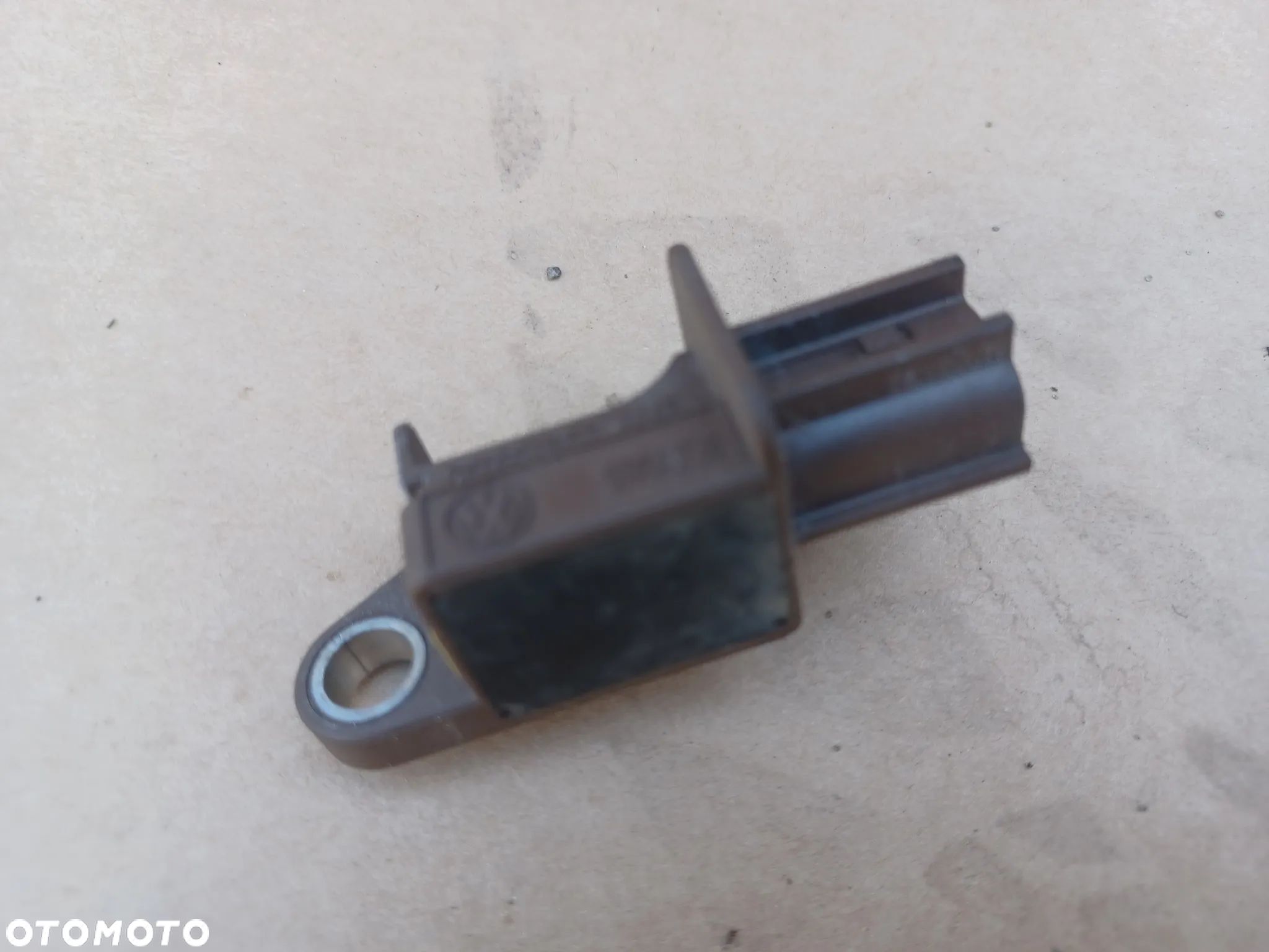 CZUJNIK UDERZENIA AUDI 8K0959651 - 1