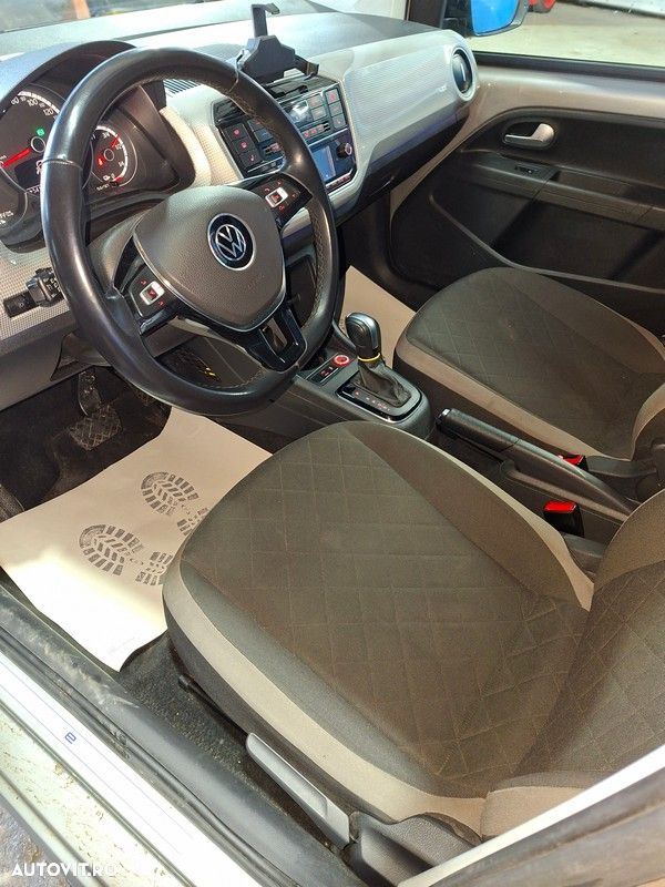Volkswagen up! - 7