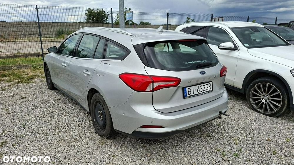 Ford Focus 2.0 EcoBlue Titanium - 6