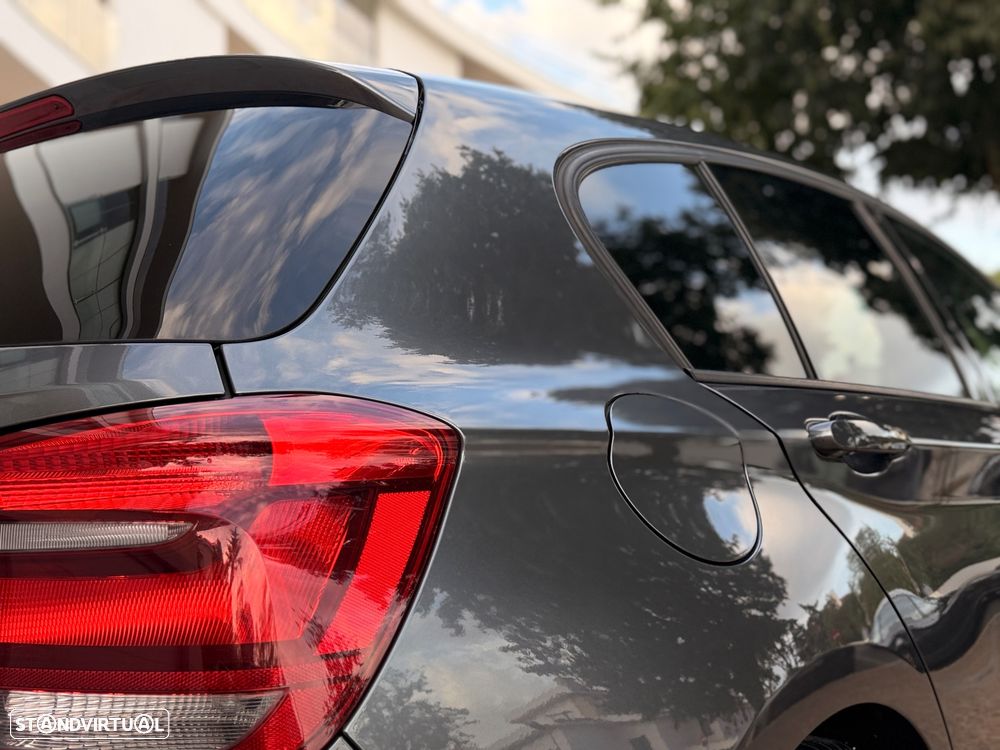 BMW 118 i Pack M - 20