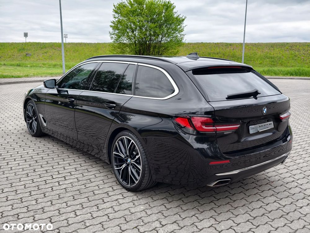 BMW Seria 5 540d xDrive Luxury Line - 4