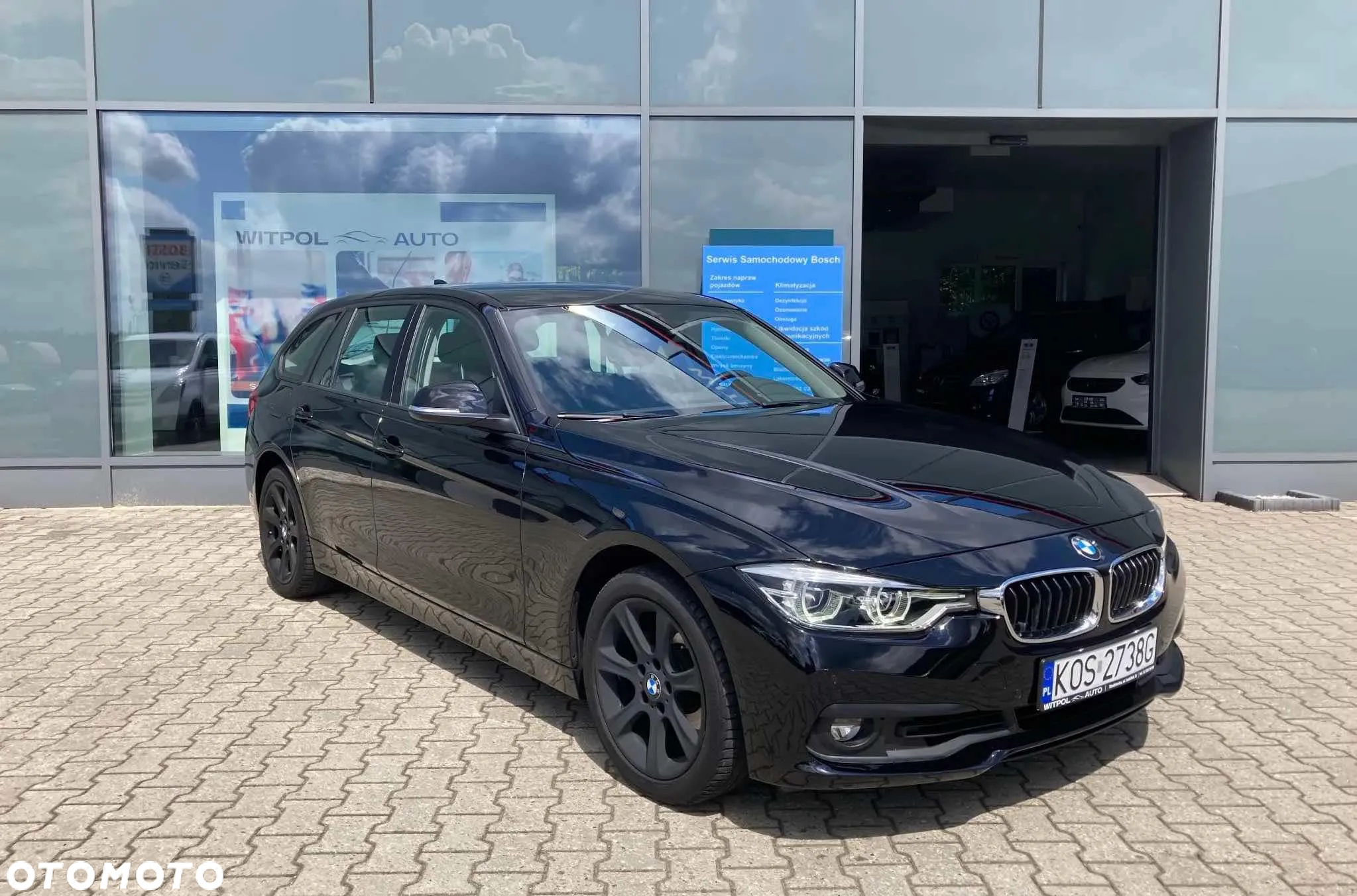 BMW Seria 3 318i Touring - 2