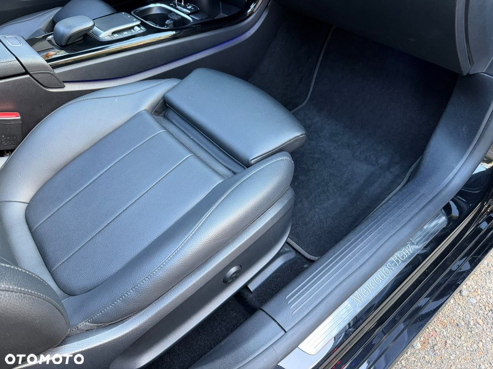 Mercedes-Benz CLA 250 AMG Line 7G-DCT - 22