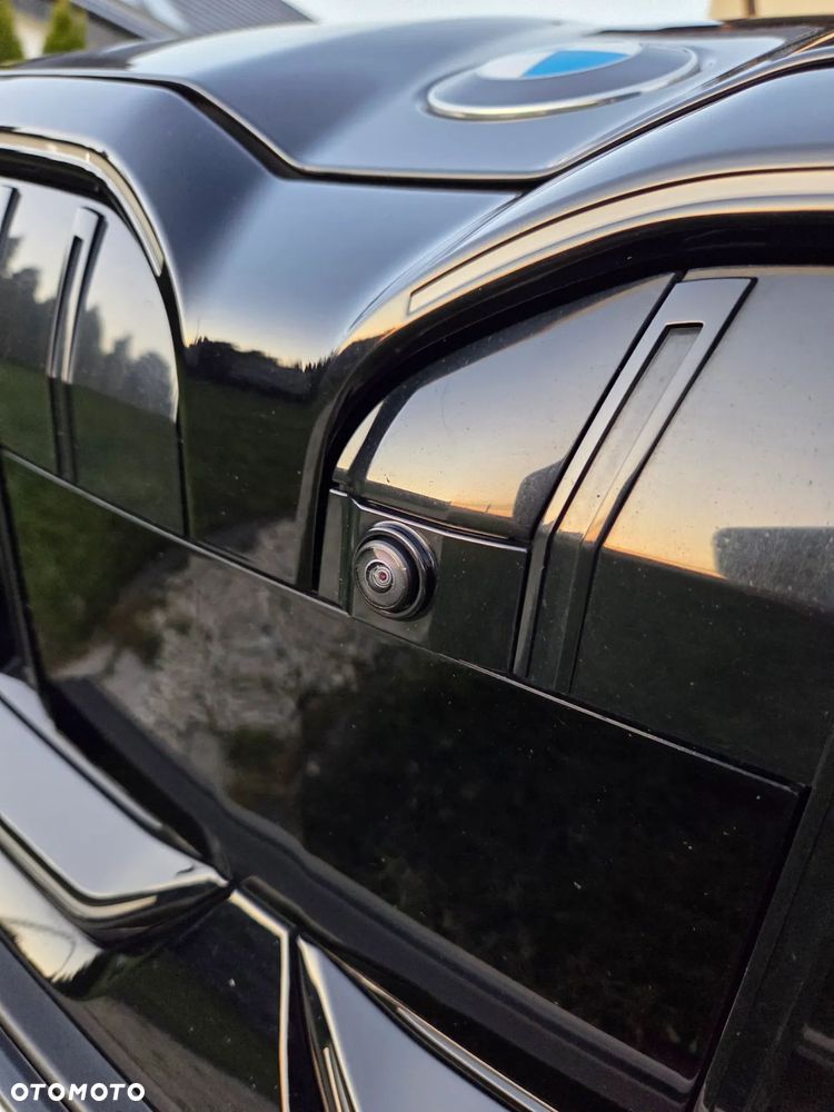 BMW Seria 5 520d xDrive - 38