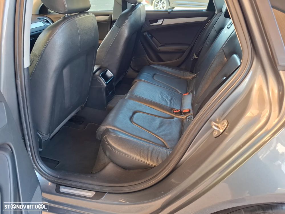 Audi A4 Avant 2.0 TDI Business Line - 39