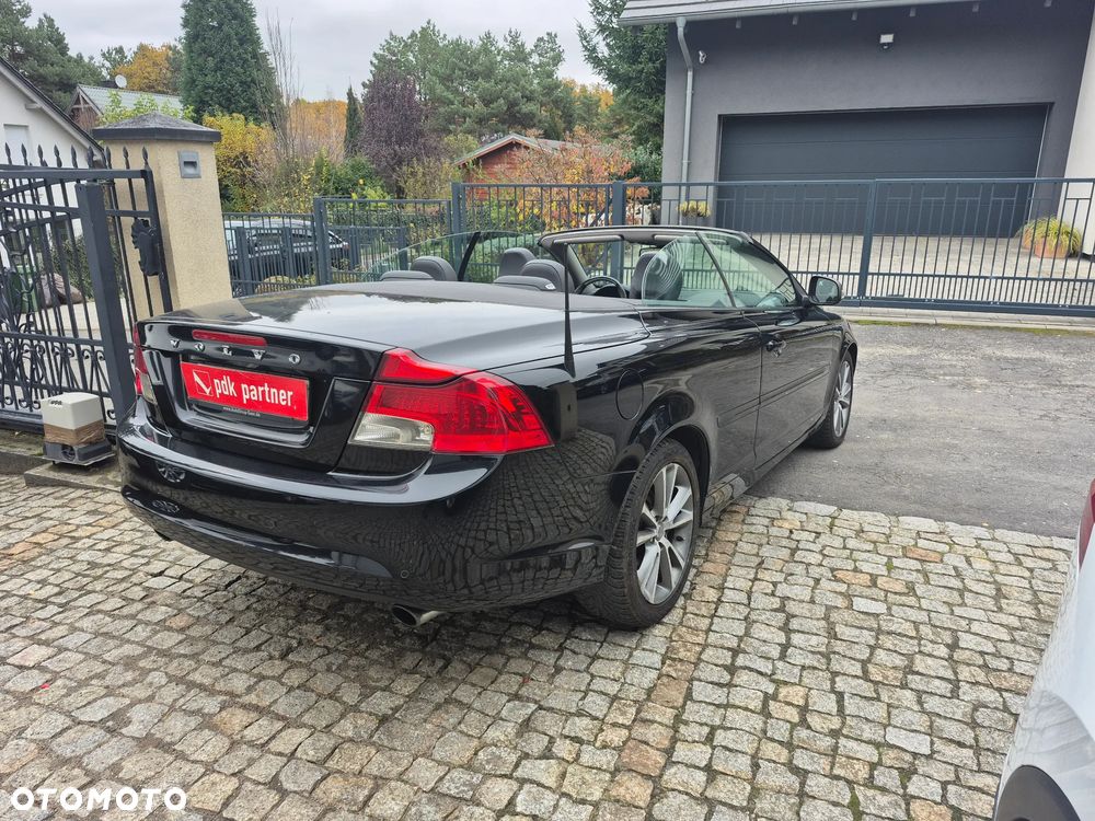 Volvo C70 D3 Momentum - 7