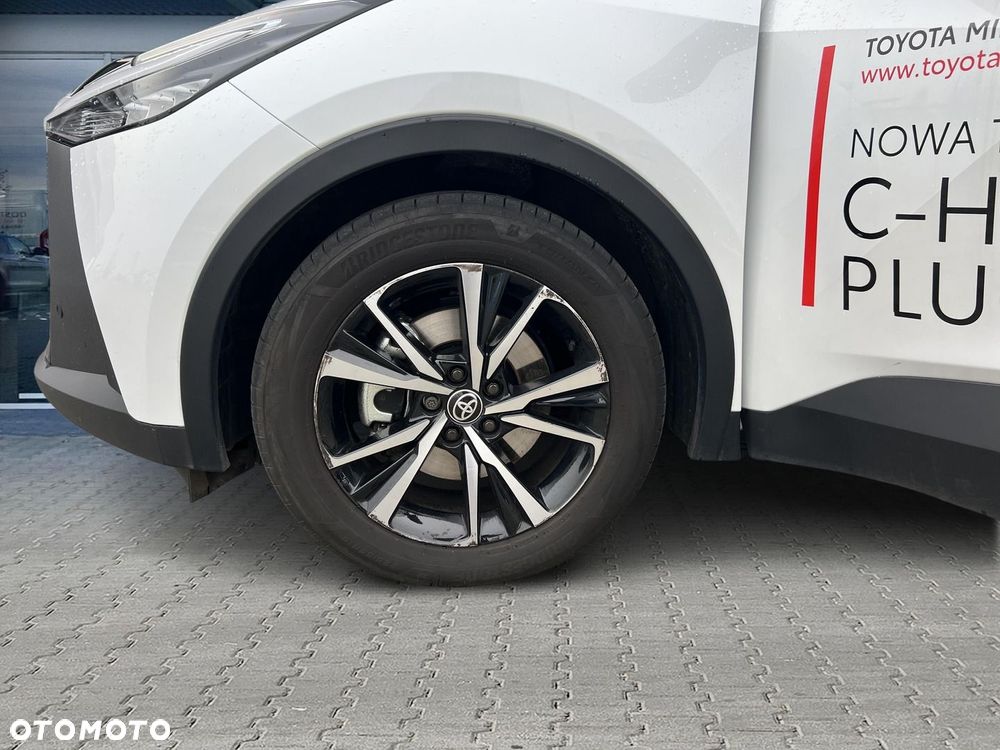 Toyota C-HR - 28