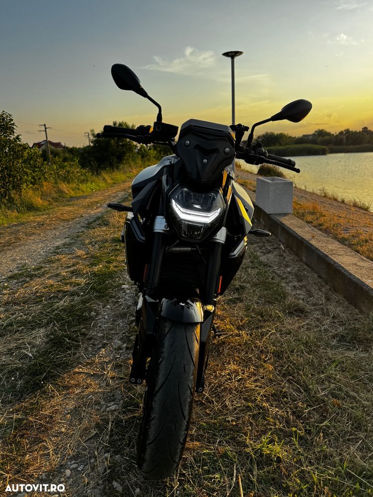 BMW F900R - 3