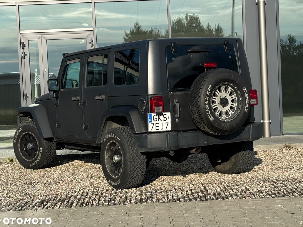 Jeep Wrangler - 9