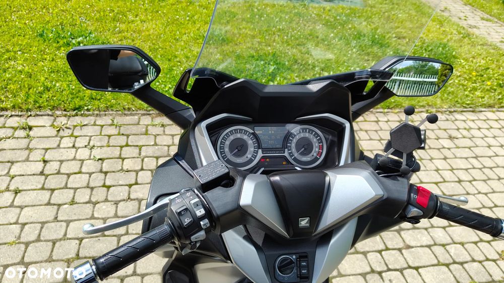 Honda NSS - 12