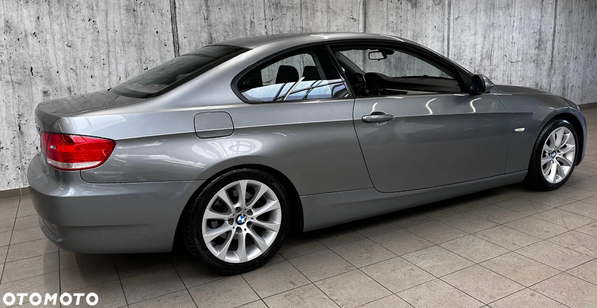 BMW Seria 3 320d Coupe - 5