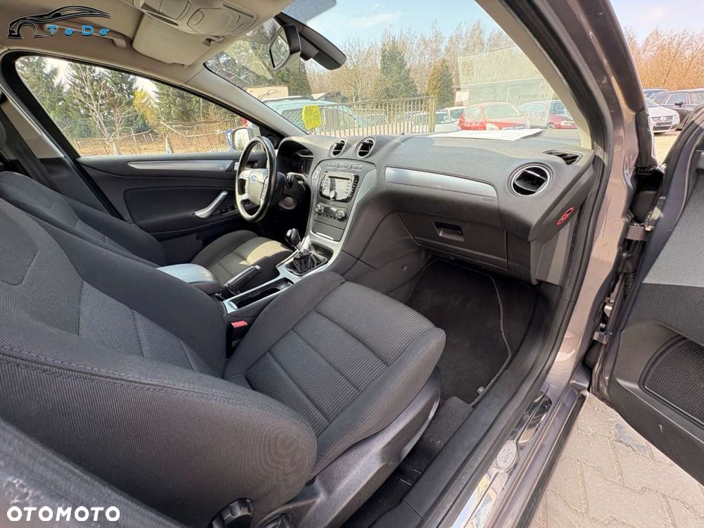 Ford Mondeo 1.6 T Titanium LXS - 30
