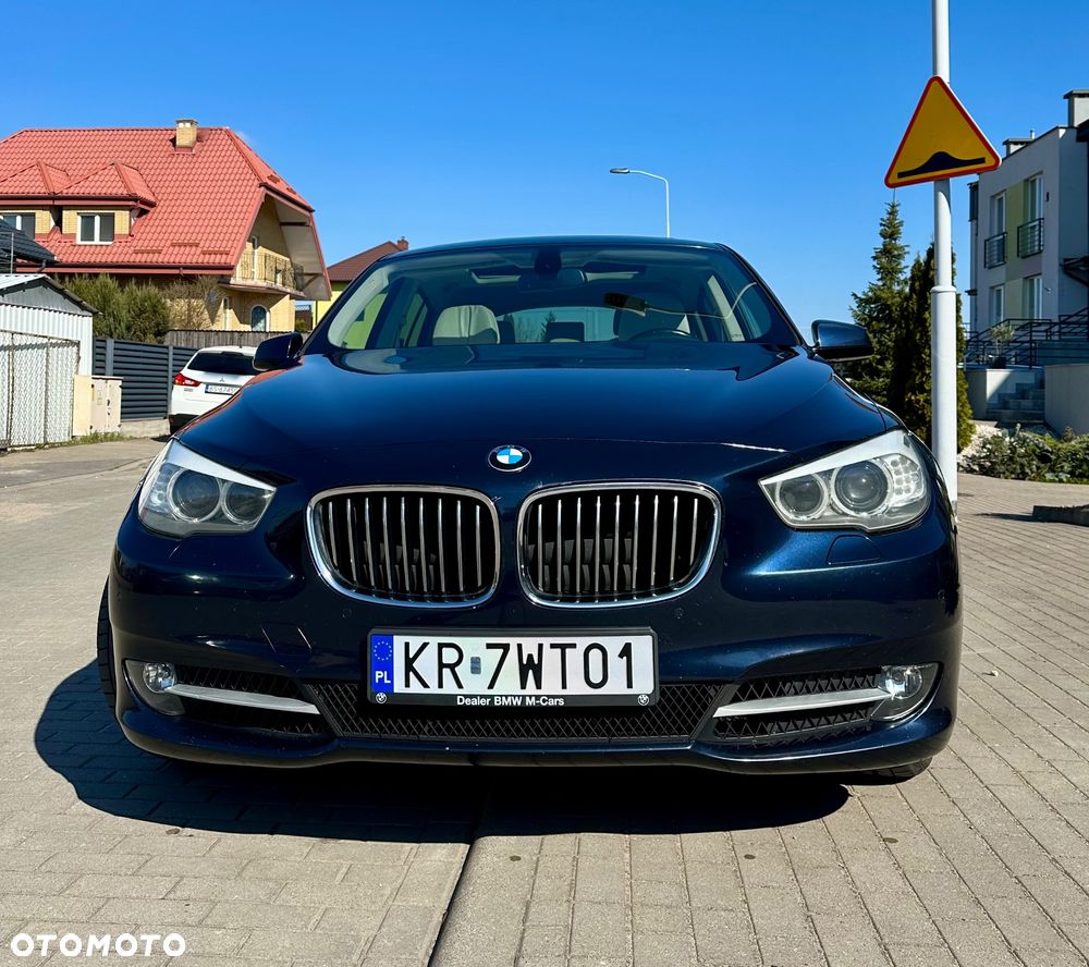 BMW 5GT 530d xDrive - 2