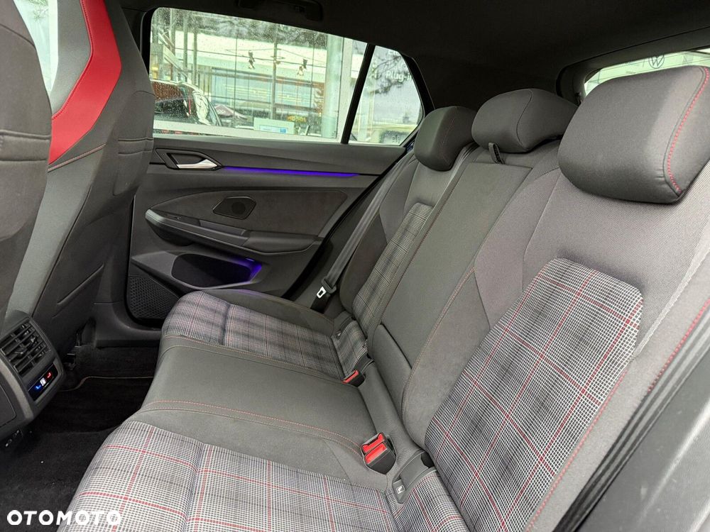 Volkswagen Golf VIII 2.0 TSI GTI DSG - 12