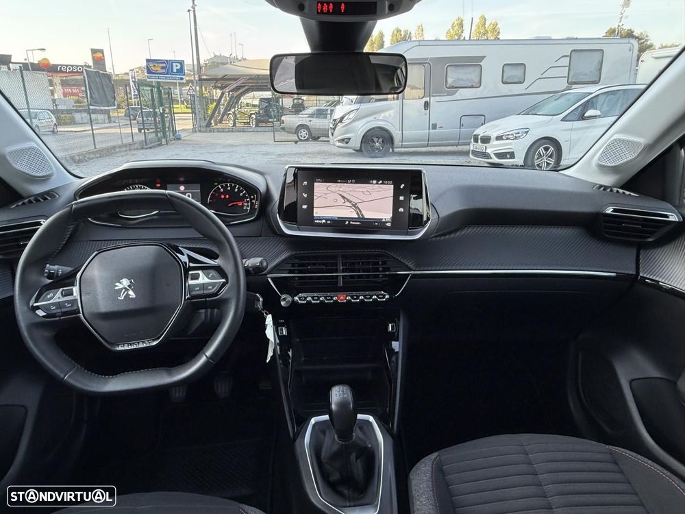 Peugeot 208 1.2 PureTech Active - 30