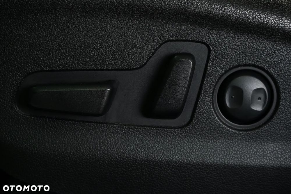 Hyundai Tucson 1.7 CRDI BlueDrive Style 2WD - 30