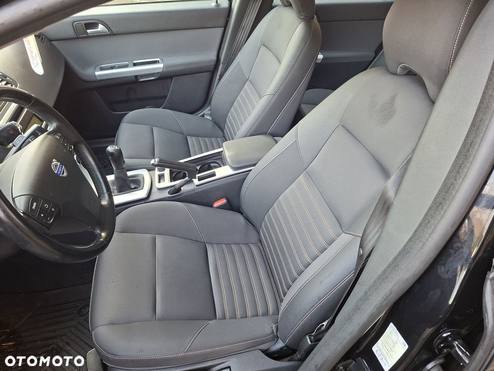 Volvo V50 - 15