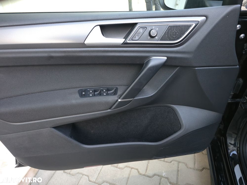 Volkswagen Golf Sportsvan 2.0 TDI BlueMotion Technology Lounge - 14