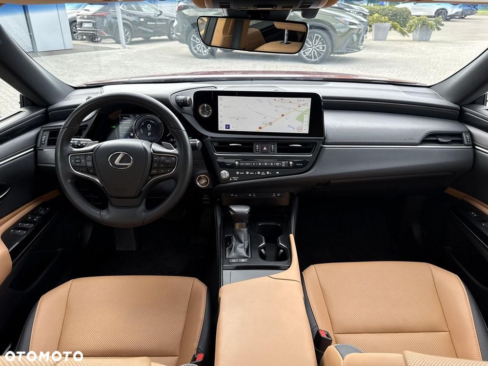 Lexus ES 300h Business Edition - 3