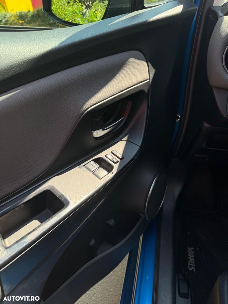Toyota Yaris - 5