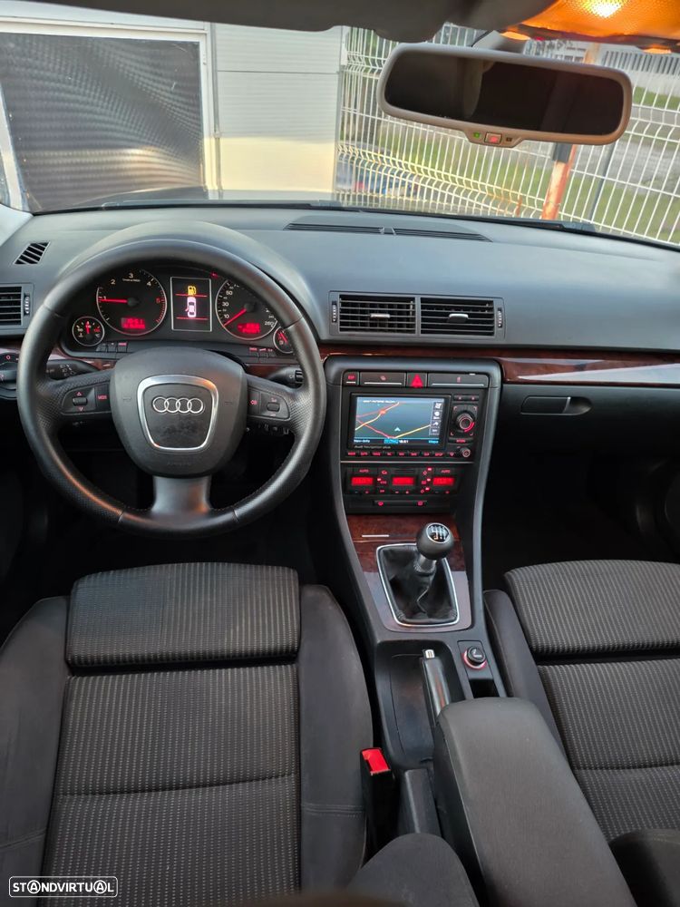 Audi A4 Avant 2.0 TDI S-line - 41