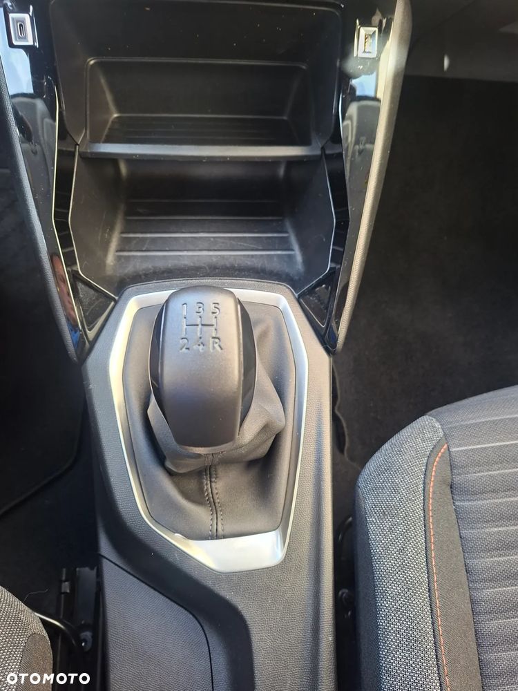 Peugeot 208 1.2 PureTech Active S&S - 17