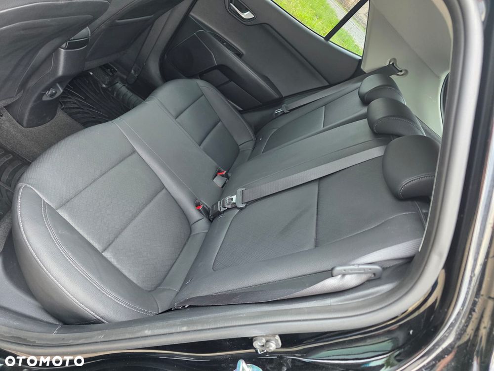 Kia Stonic 1.6 CRDi Platinum Edition - 20