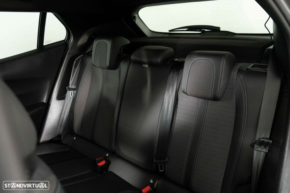 Peugeot e-2008 50 kWh Allure Pack - 10