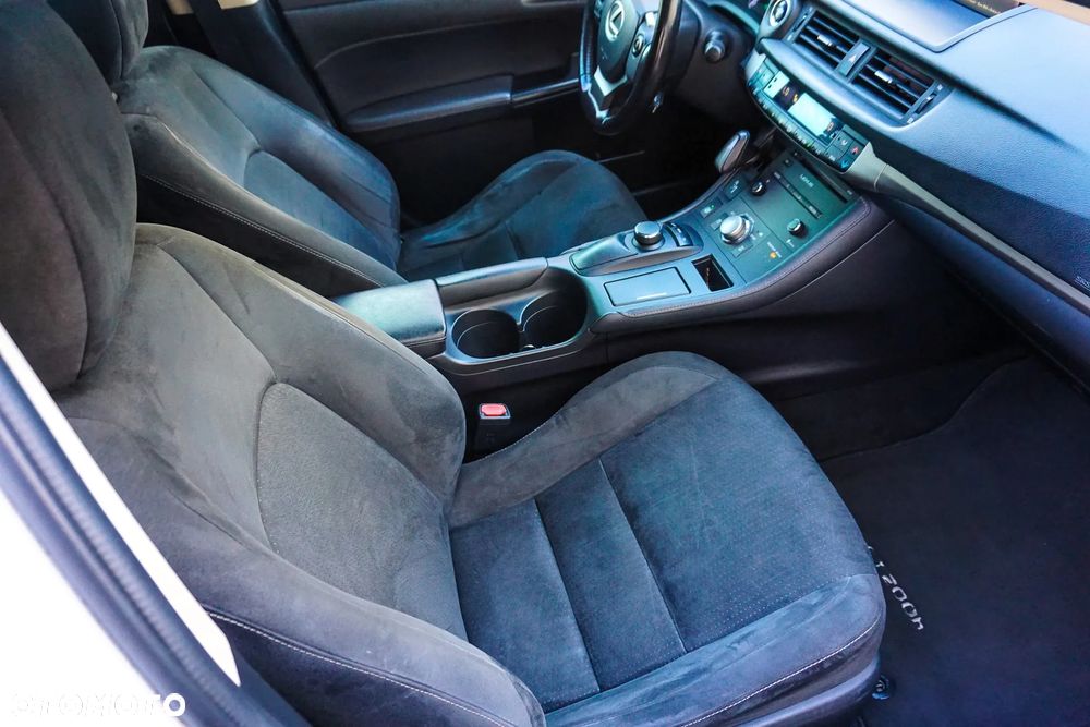 Lexus CT 200h Comfort EU6 - 8