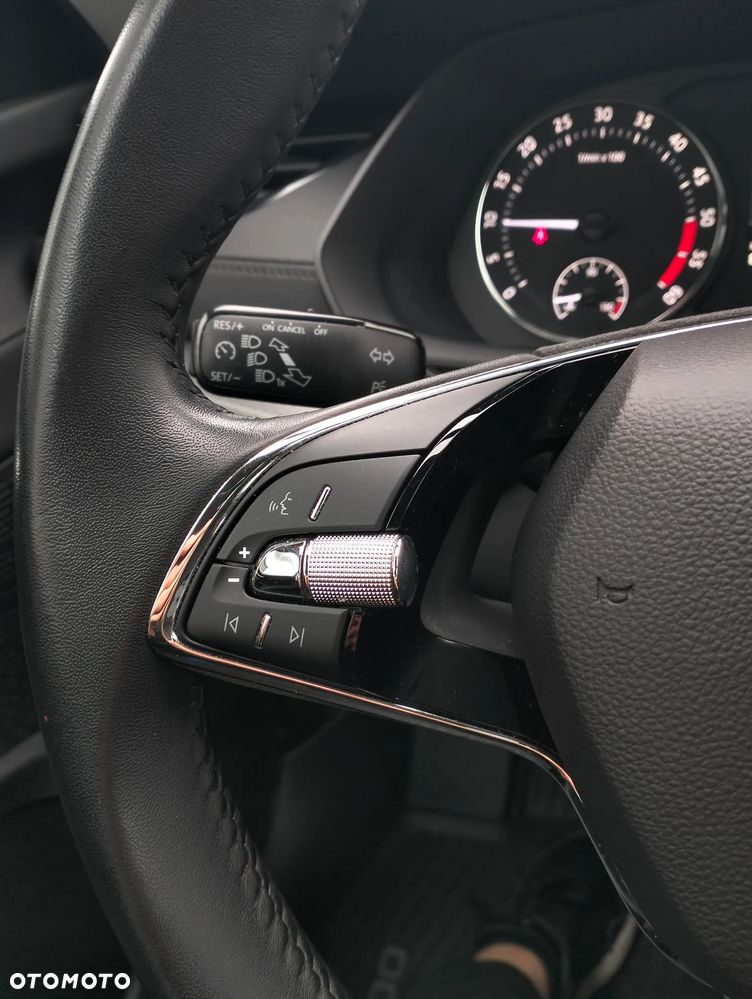 Skoda Octavia 2.0 TDI Ambition - 10