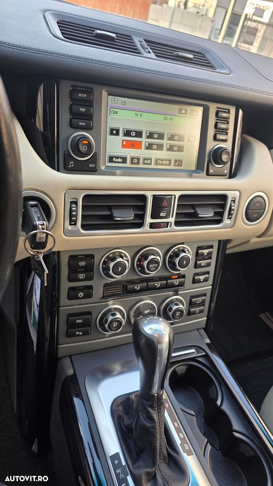 Land Rover Range Rover Vogue - 8