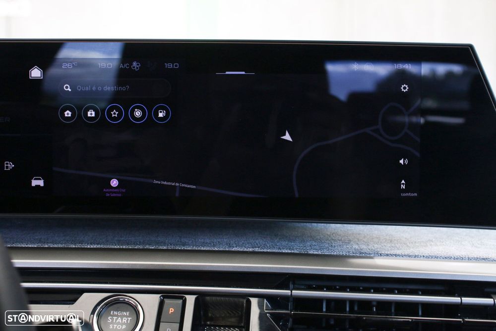 Peugeot 3008 1.2 Hybrid Allure e-DCS6 - 31
