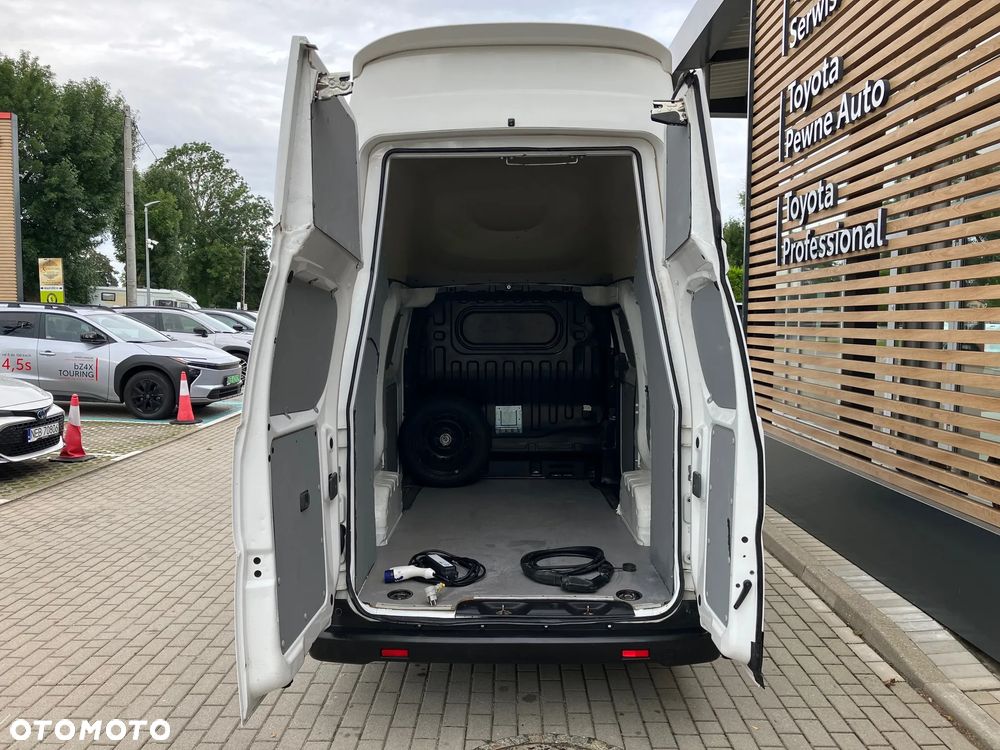 Nissan NV200 XL VOLTIA - 6