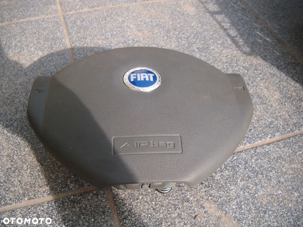 fiat panda 2 06r poduszka powietrzna kierowcy 735411159 - 1